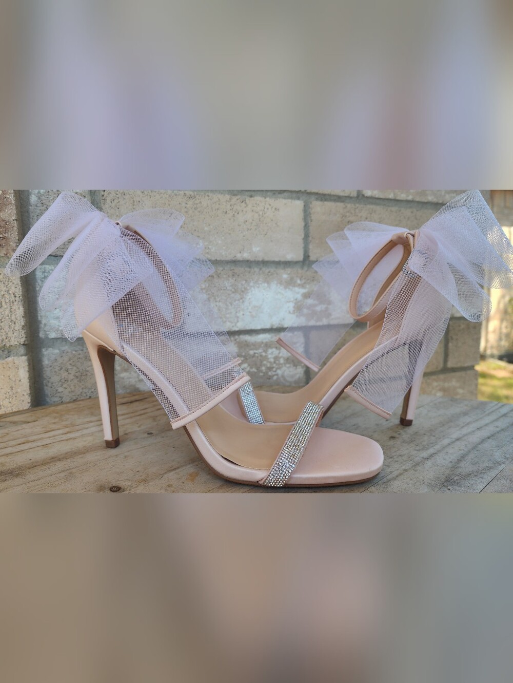 Delicious Blush Pink Tulle Bow Rhinestone Bridal Stiletto Heels Size 10